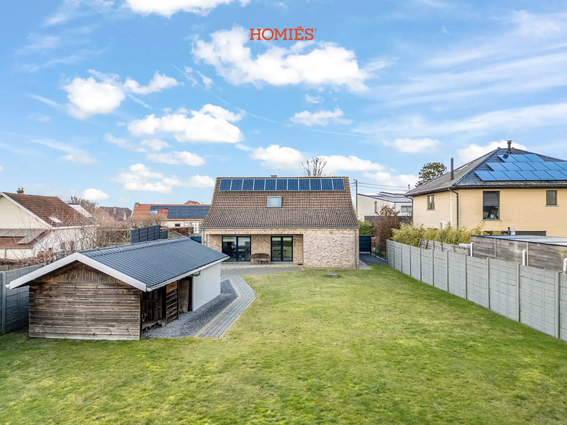 Landelijk gelegen woning met zuidgerichte tuin en 3 slaapkamers foto 2