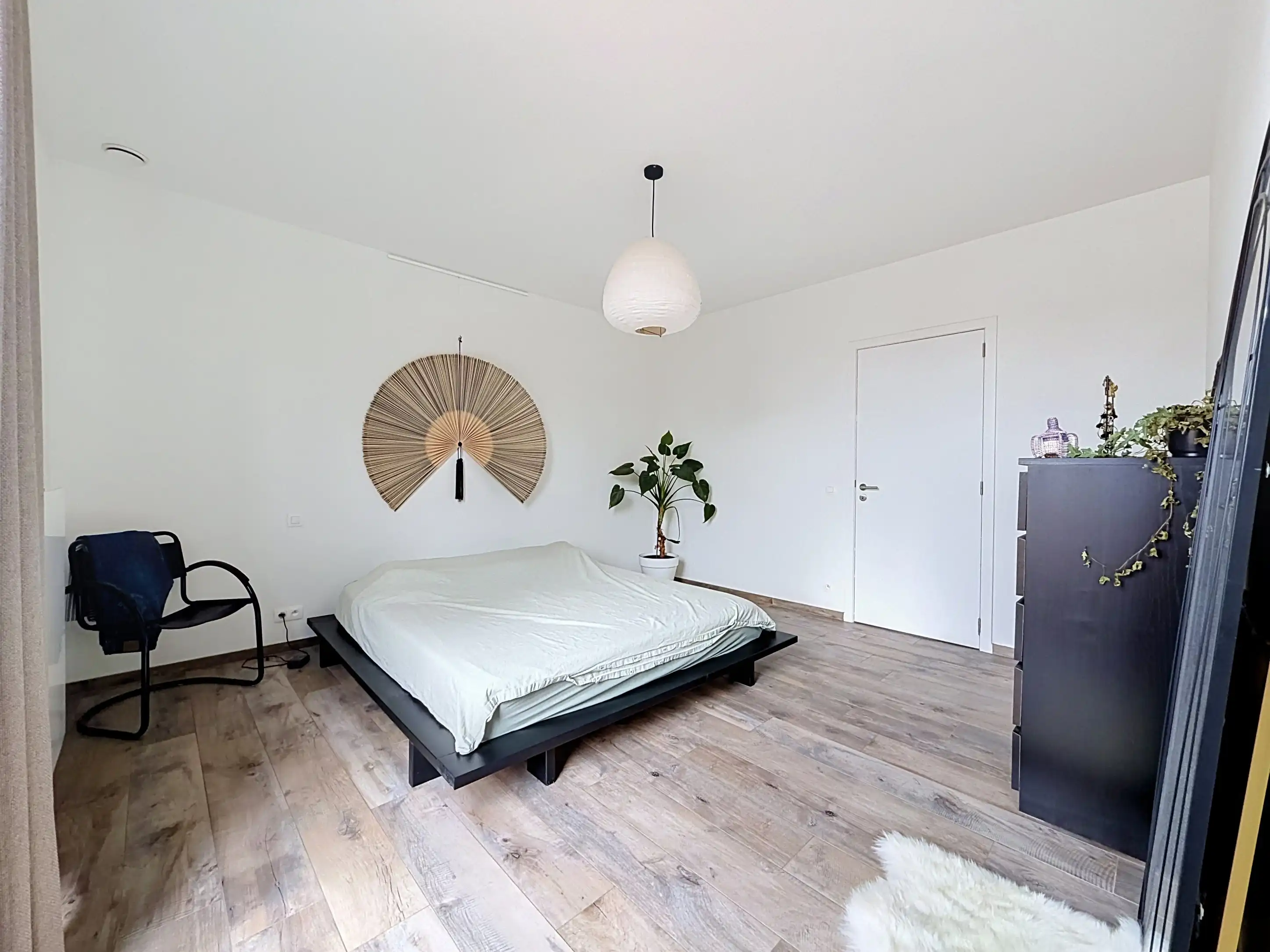 BEN (BIJNA ENERGIE NEUTRAAL) WONING TE HUUR MET 4 SLAAPKAMERS EN TUIN foto 18