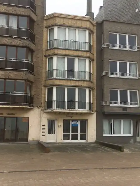 Hoofdfoto van de publicatie: Buitenkans - gelijkvloers met 2 slaapkamers Zeedijk.