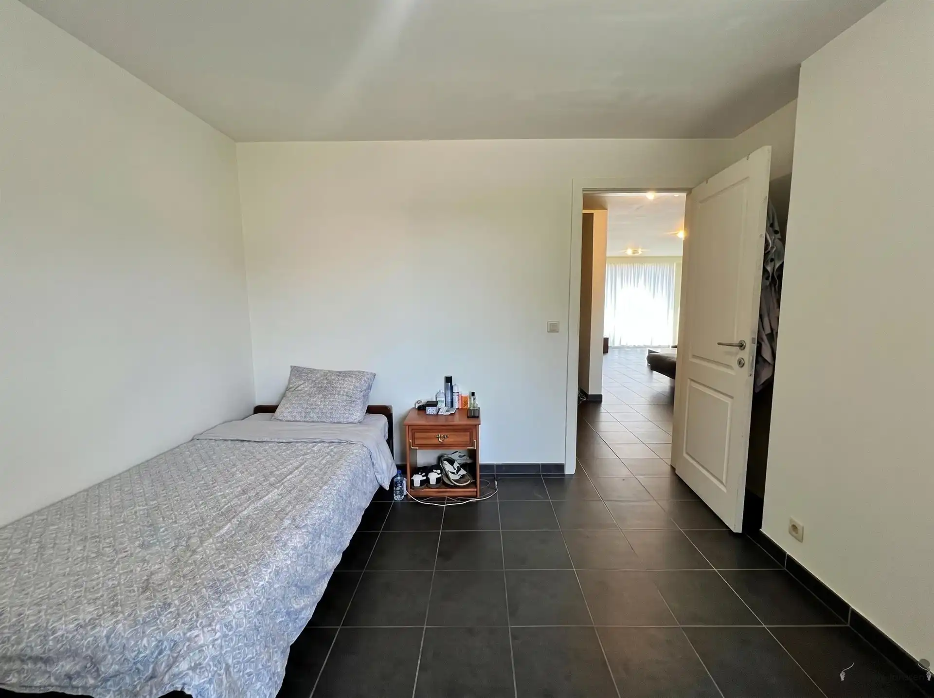 Centraal gelegen appartement met 2 slpk en terras foto 8
