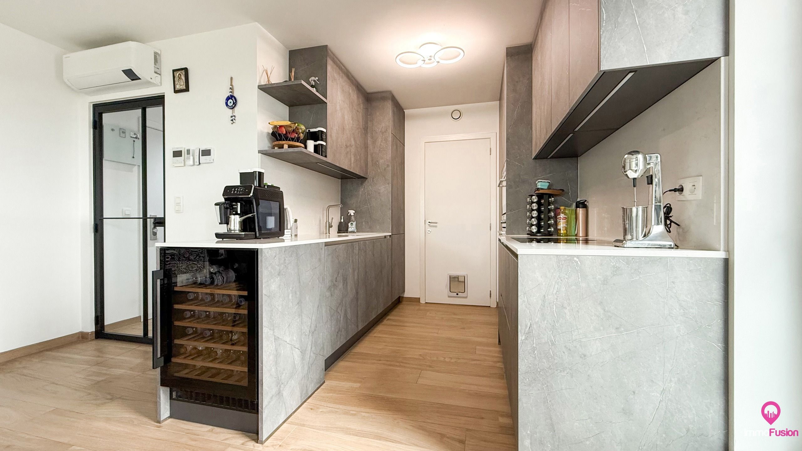 Luxueus nieuw appartement van 107m² met panoramisch terras!  foto 10