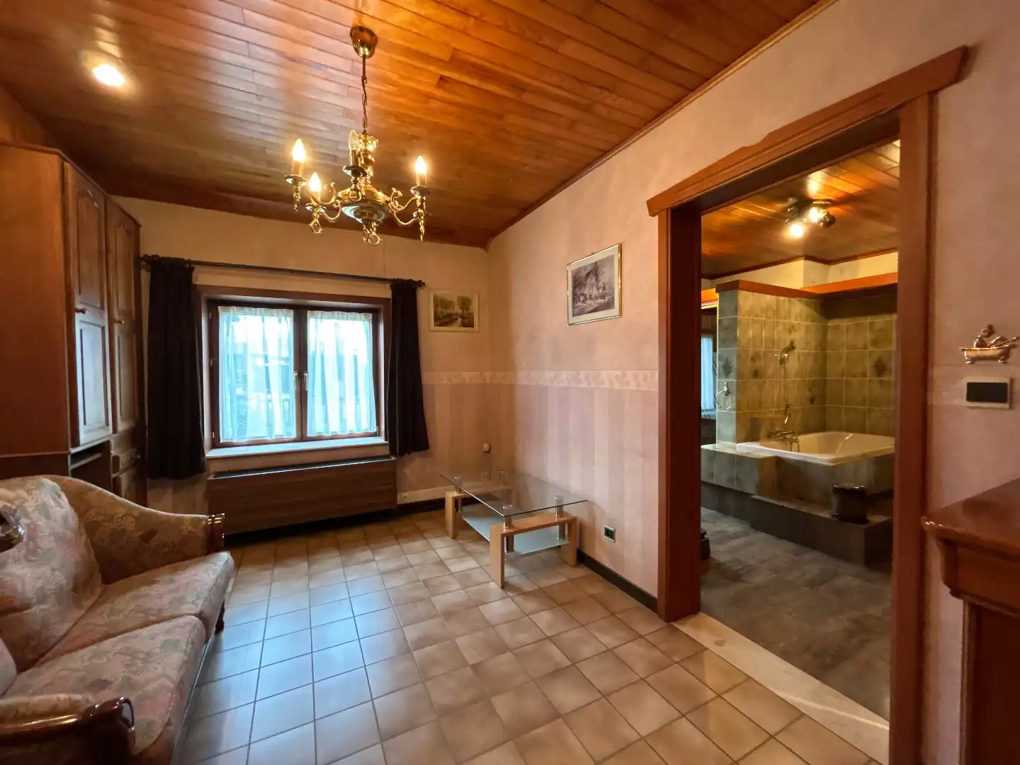 Gelijkvloerse gezinswoning in doodlopende straat. foto 18