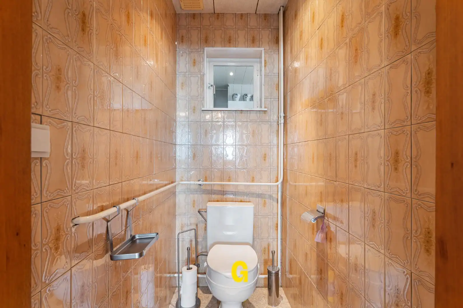 Te renoveren doch netjes verzorgde bungalow woning met tuin en garage op 5a 33ca in een aantrekkelijke buurt vlak aan het centrum foto 19