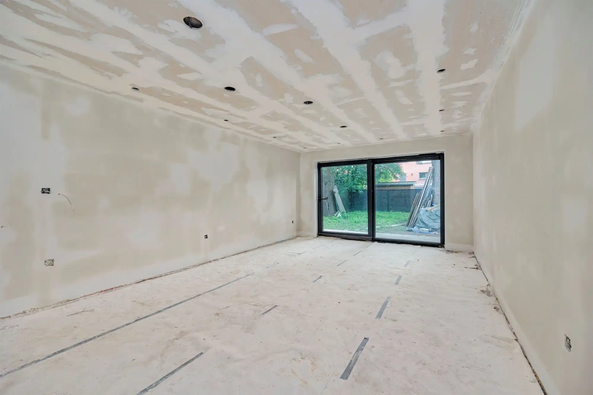Casco gezinswoning met tuin op toplocatie in Kapellen foto 6