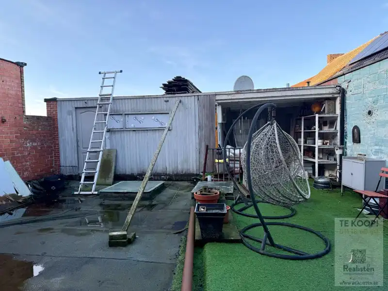 2 Appartementen + 4 winkels foto 11