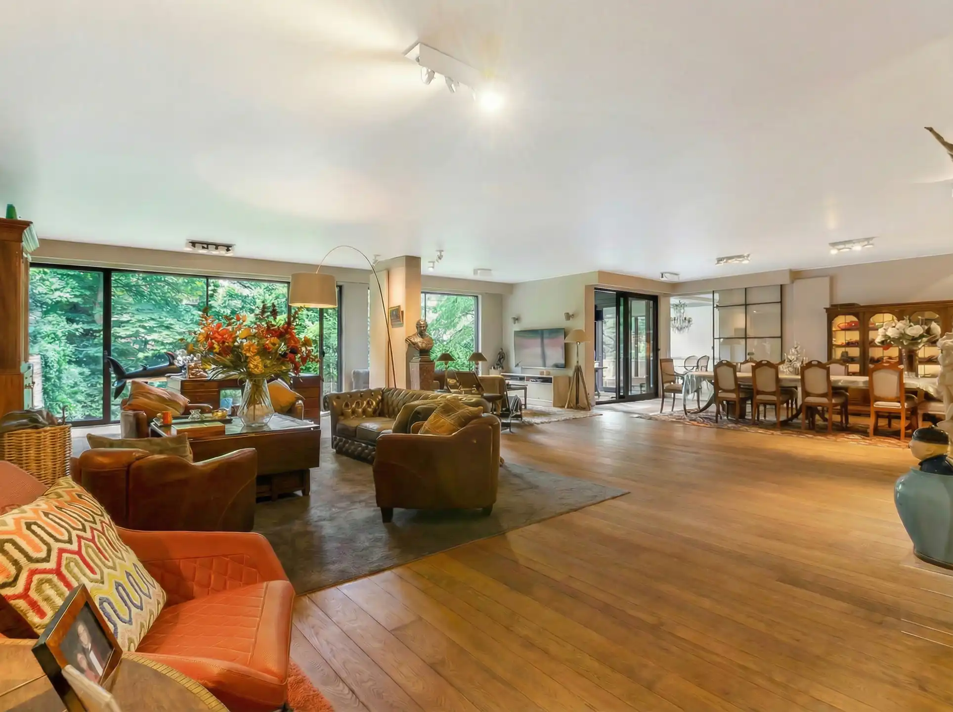 Exclusief wonen op een uitstekende locatie in Berchem foto 2