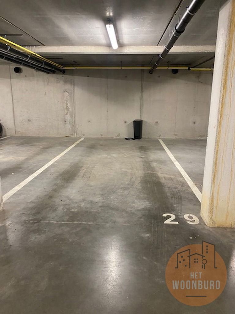 Gelijkvloersappartement met 2 autostaanplaatsen foto 15