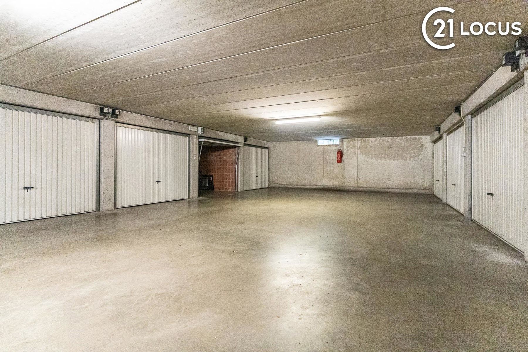 Ruim, Lichtrijk Appartement met Prachtig Uitzicht in Beveren foto 20