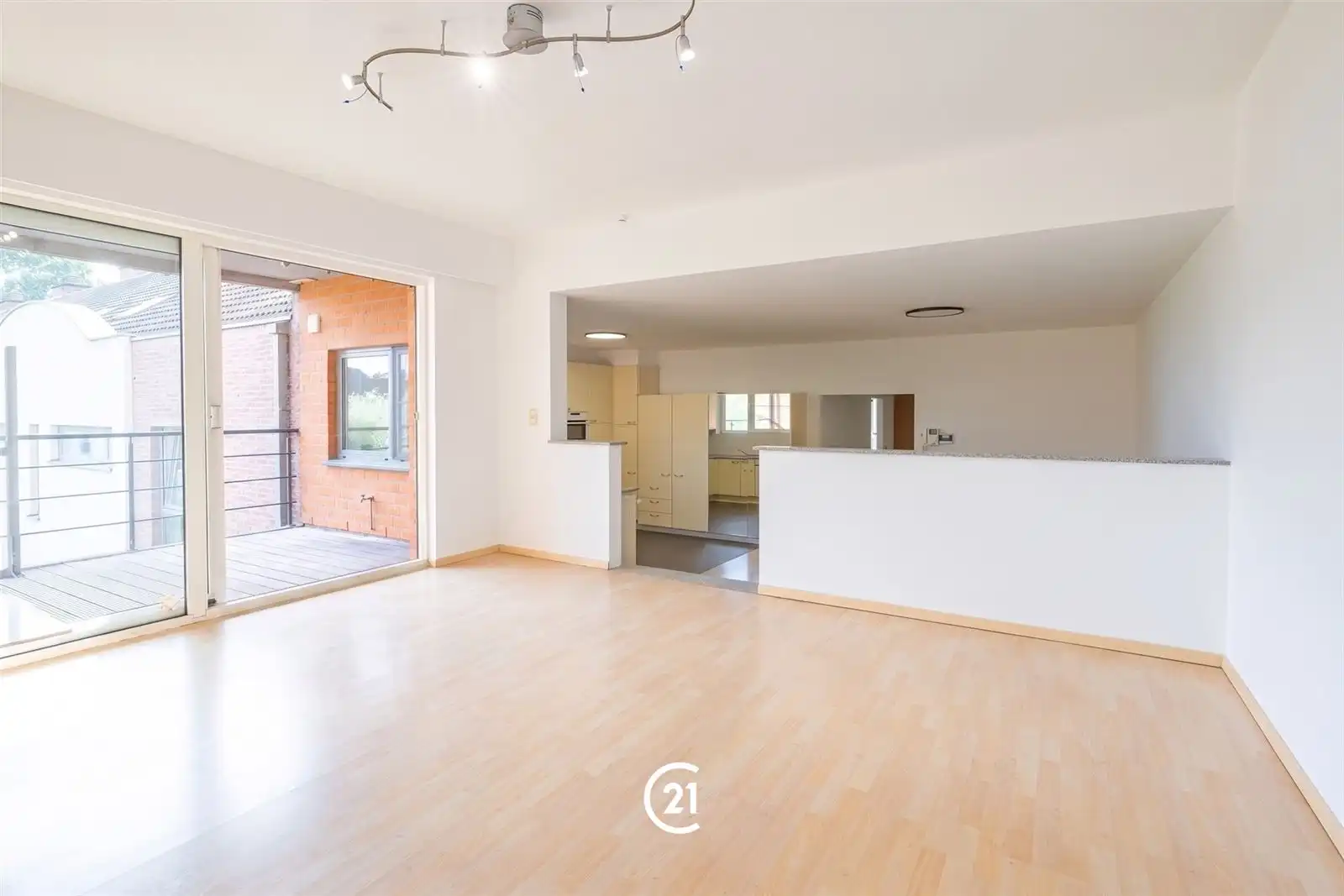 Lichtrijk appartement met 2 terrassen in het centrum van Grimbergen foto 2