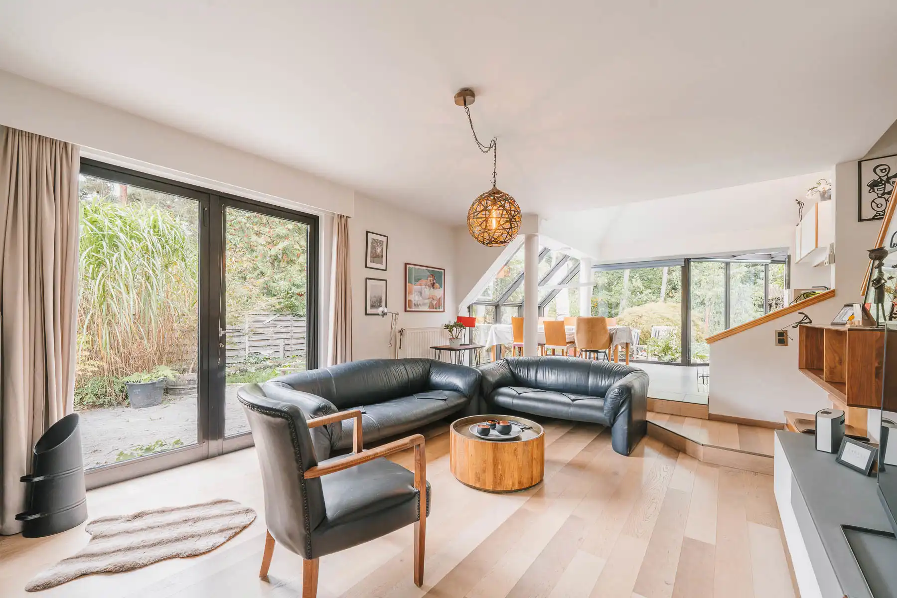 Woning op toplocatie middenin het groen foto 3