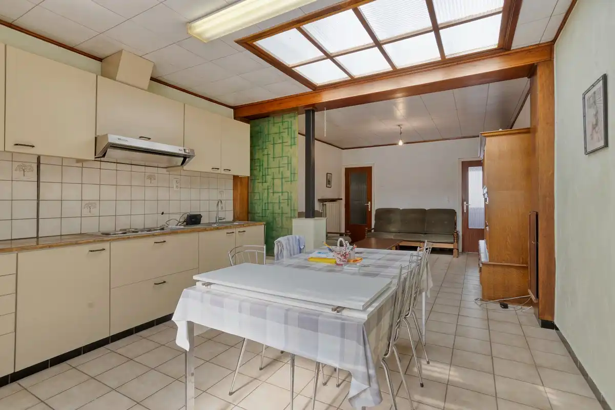 Gezellige woning met 3 slaapkamers, kelder, veranda en garage in Leuven! - EPC 598 kWh/m² - bewoonbare opp. 116 m² foto 7