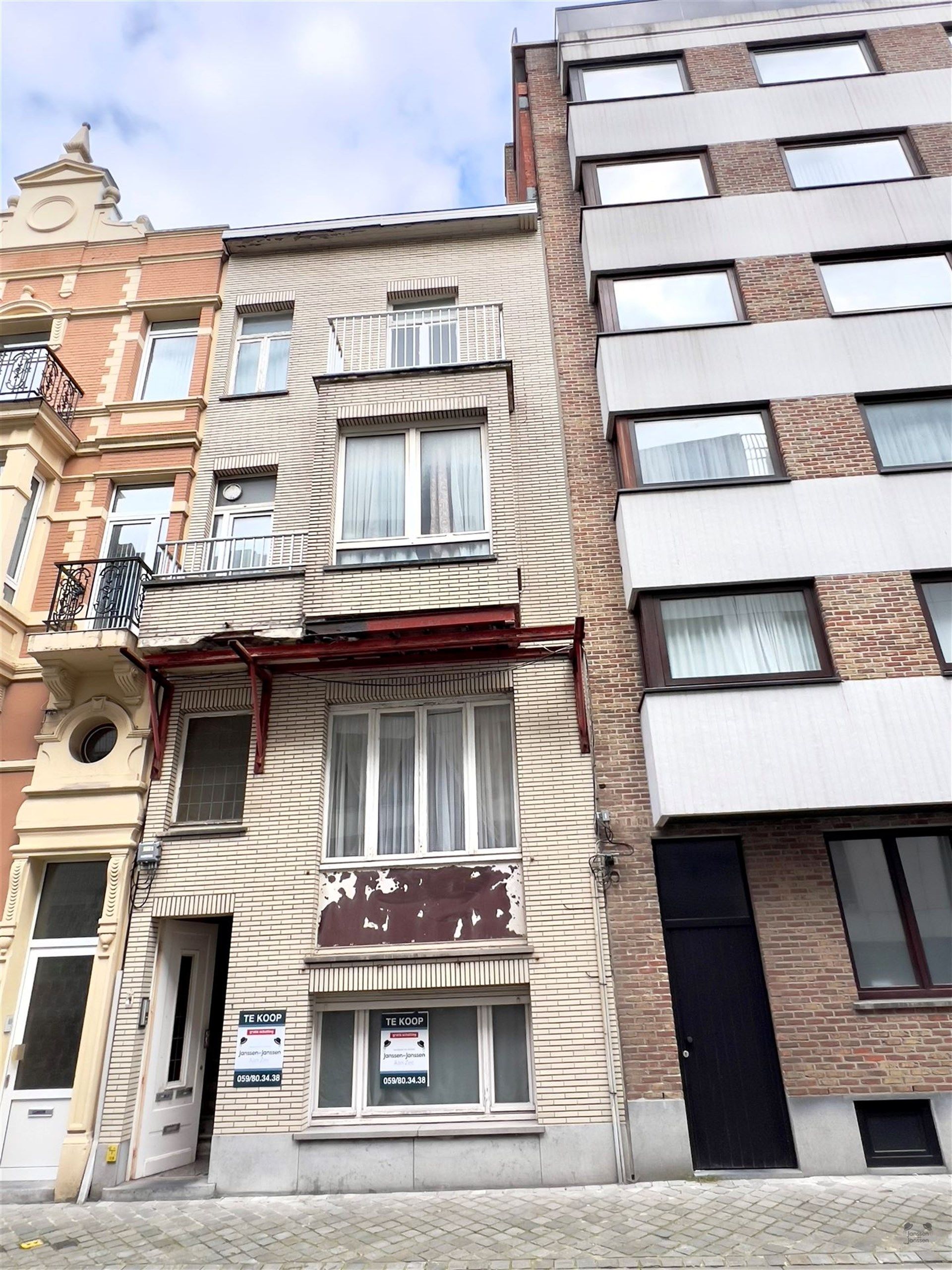 Opbrengsteigendom met 3 appartementen Belle époque wijk foto 13