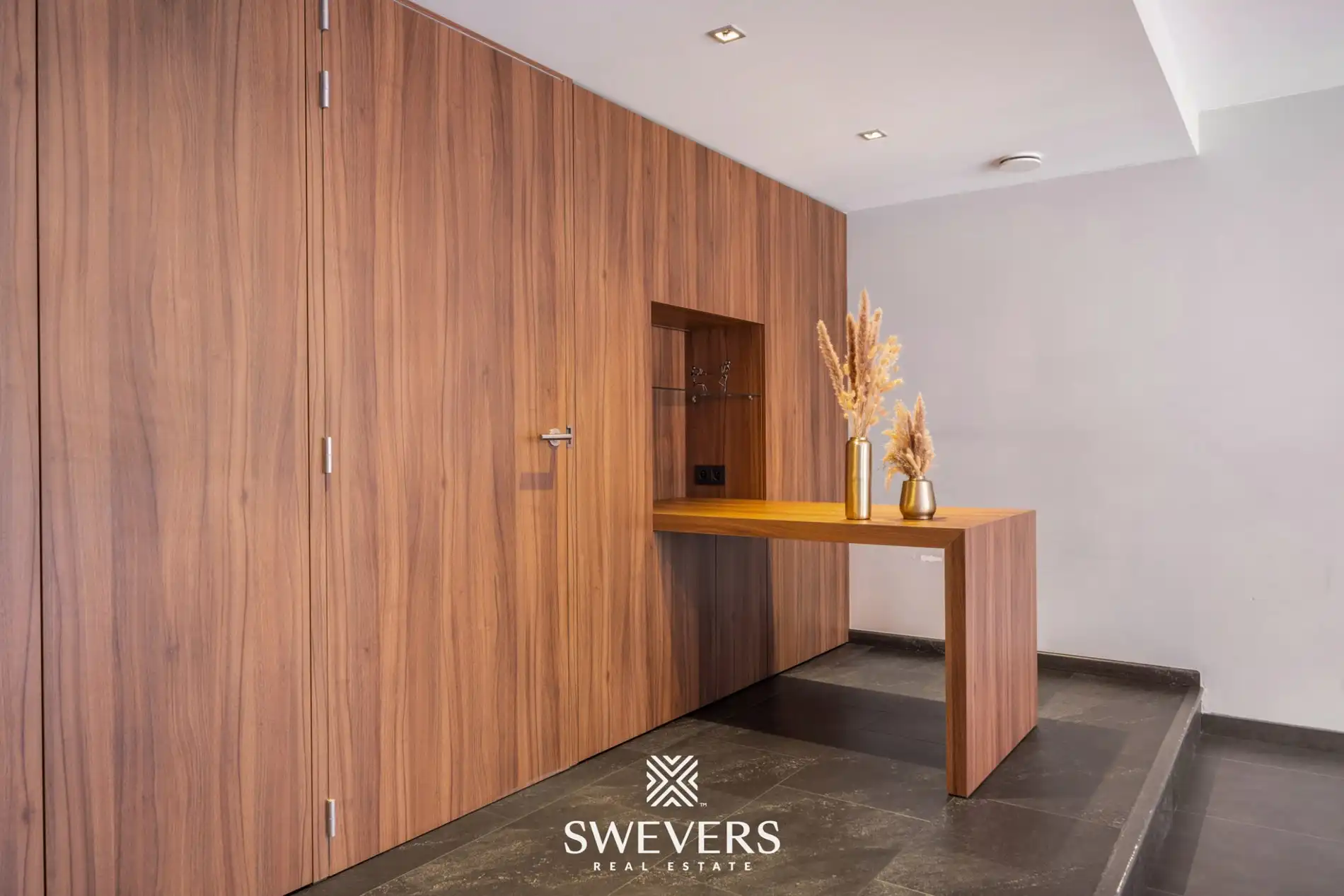 Commercieel pand met woonst op TOPlocatie in Diepenbeek foto 26