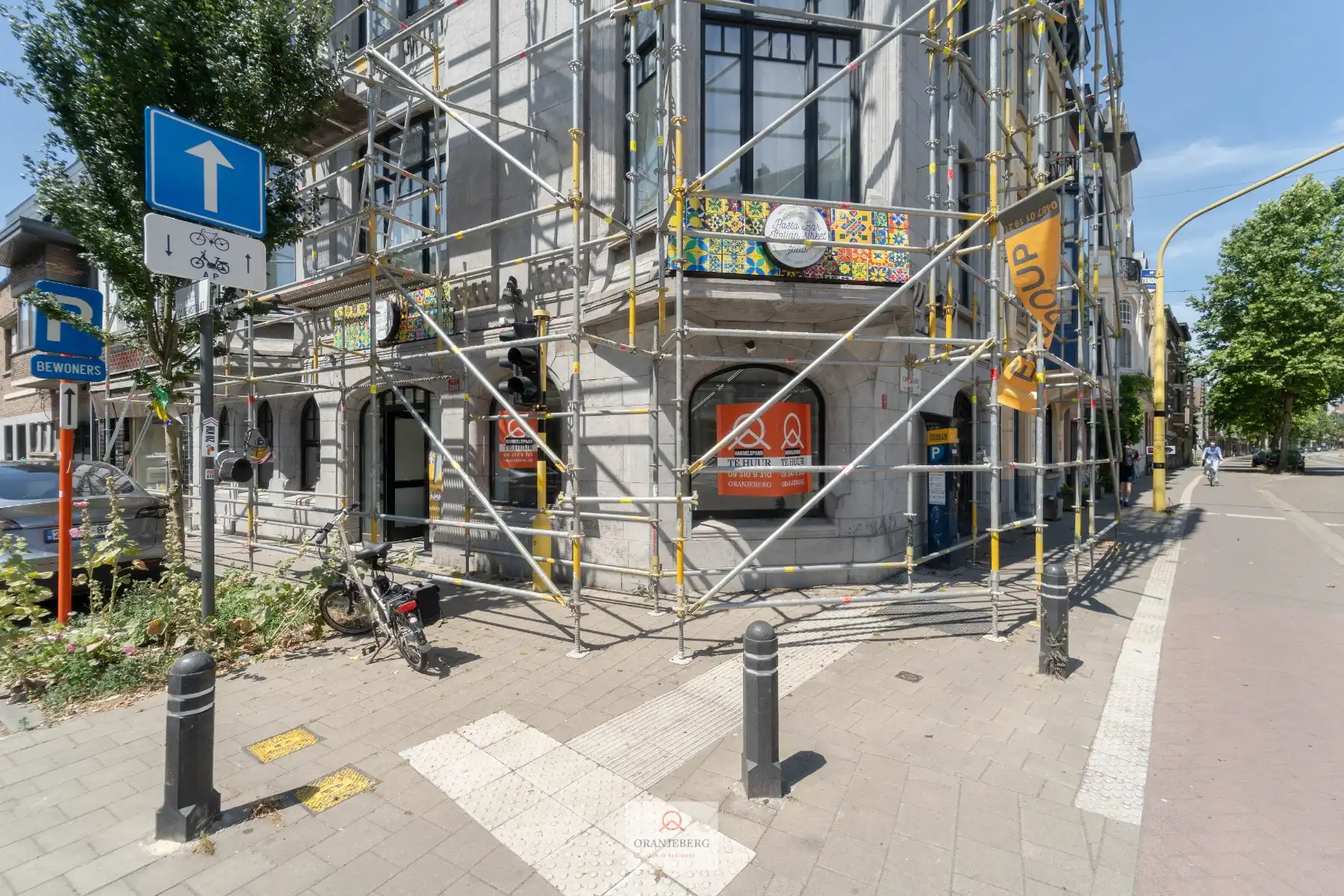 Commercieel hoekpand (88 m²) nabij station foto 16