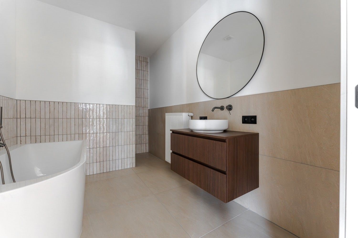 Mooie volledig gerenoveerde woning te Boseind 88 - 3910 Pelt foto 19