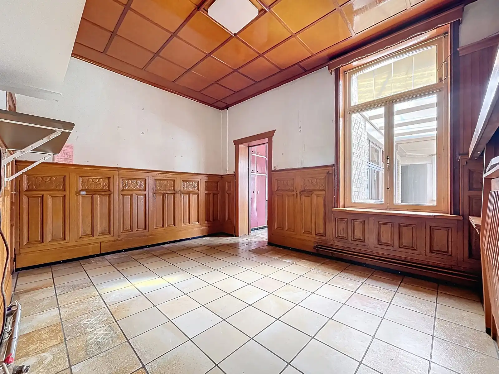 te renoveren huis met 3slps, pol. ruimte en mog. tot handel foto 16