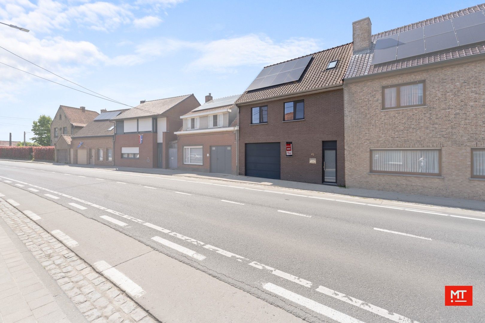 Ruime gezinswoning met 5 slaapkamers, westgerichte tuin en garage - EPC: A! foto 2