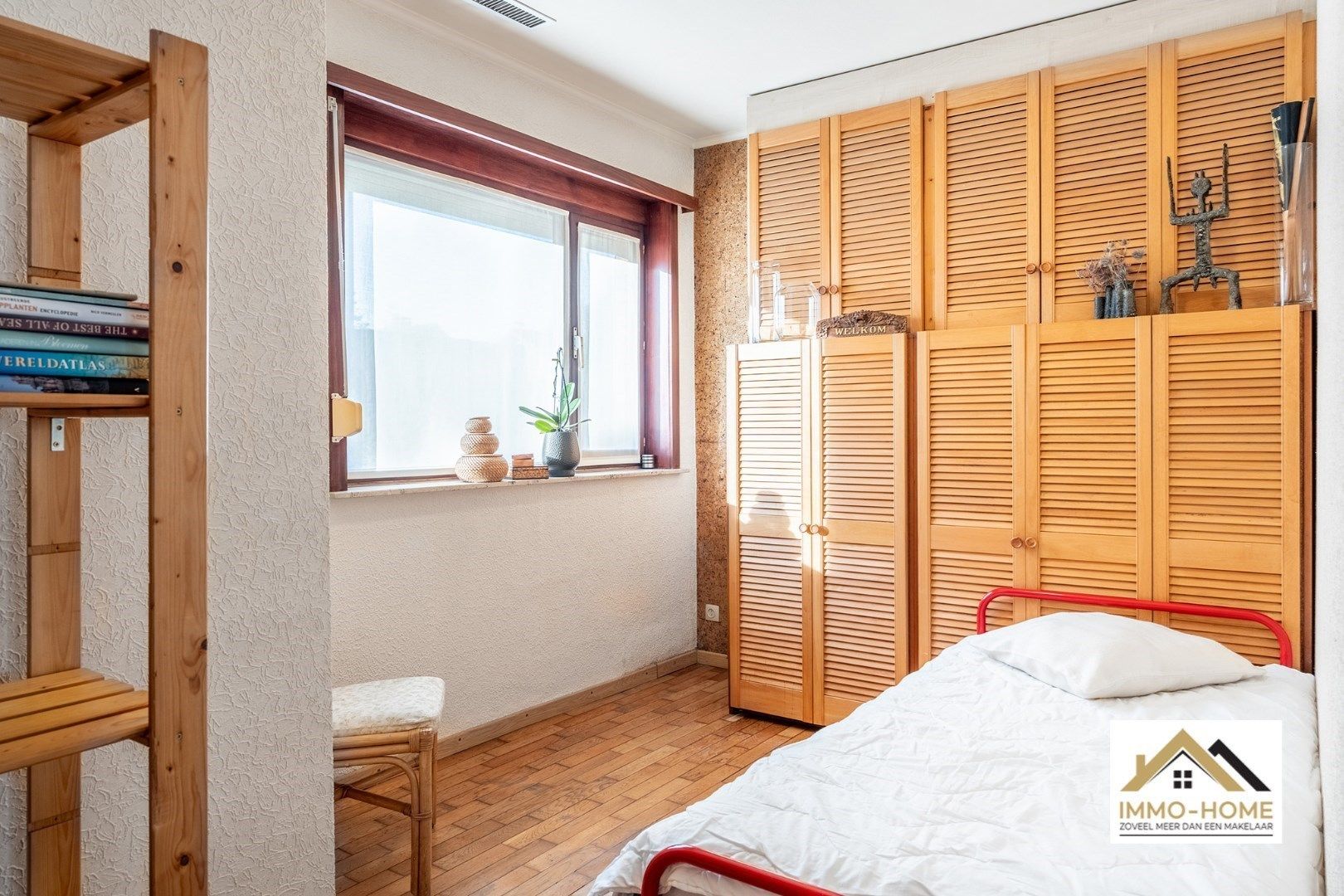 Ruime bungalow gelegen op topligging te Lochristi foto 21