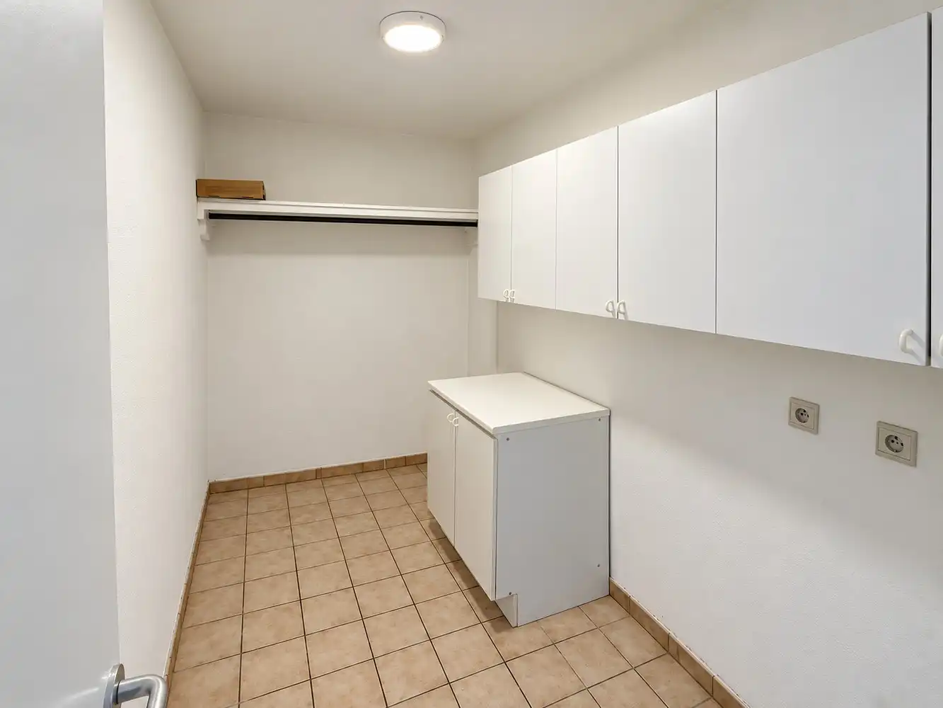 Lichtrijk appartement met 2 slaapkamers, 2 terrassen en ondergrondse parking in Hasselt centrum foto 18