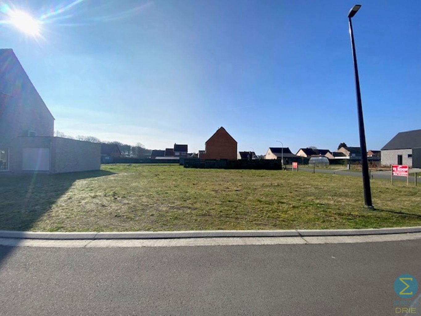Rustig gelegen bouwgrond voor half open bebouwing - 381m² foto 3