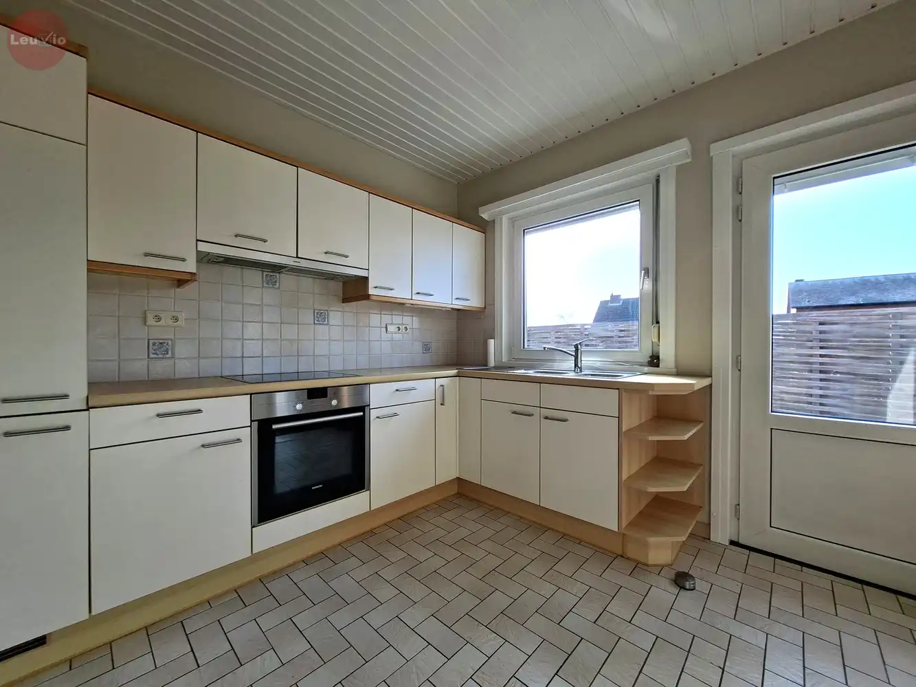 Instapklare gelijkvloerse woning / 3 slpkms / garage / tuin / stadsrand foto 12