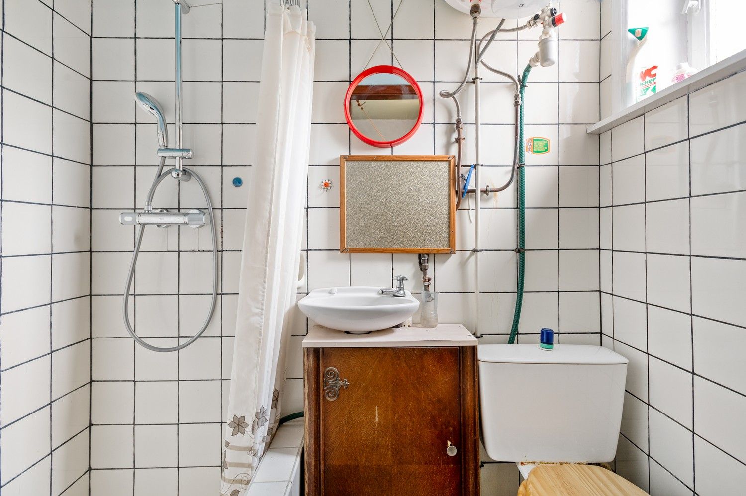 Te renoveren woning met magazijn en veel potentieel op toplocatie in Lint foto 13