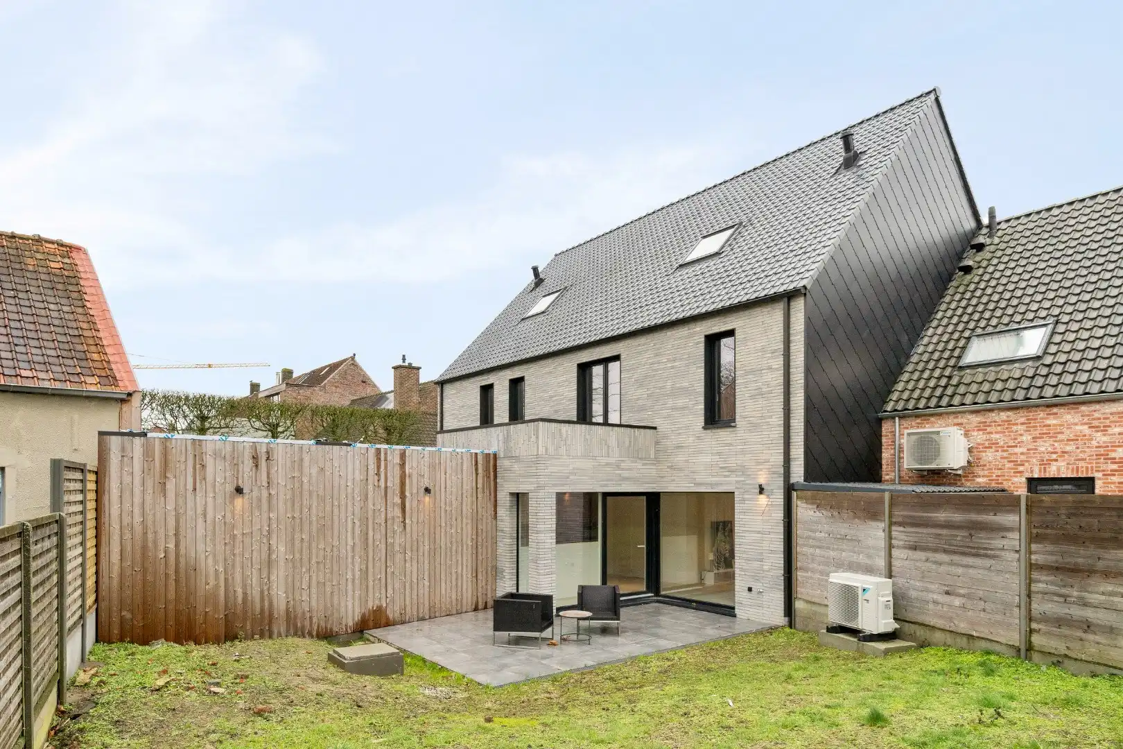 Nieuwbouwwoning met 3 slaapkamers en grote zolder, garage en tuin in Ooigem foto 16