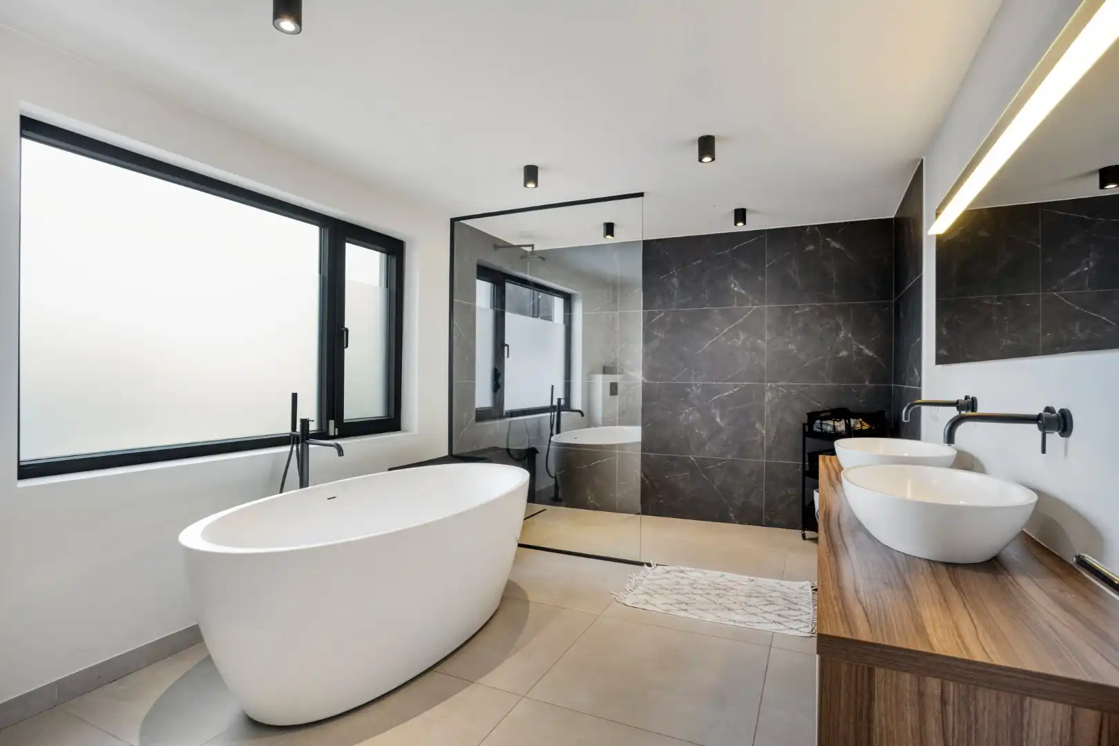 Rustig gelegen woning met 4 slaapkamers, tuin en terras in Korbeek-Lo op een perceel van 15are – EPC 255 kWh/m² - bewoonbare opp. 205 m² foto 22