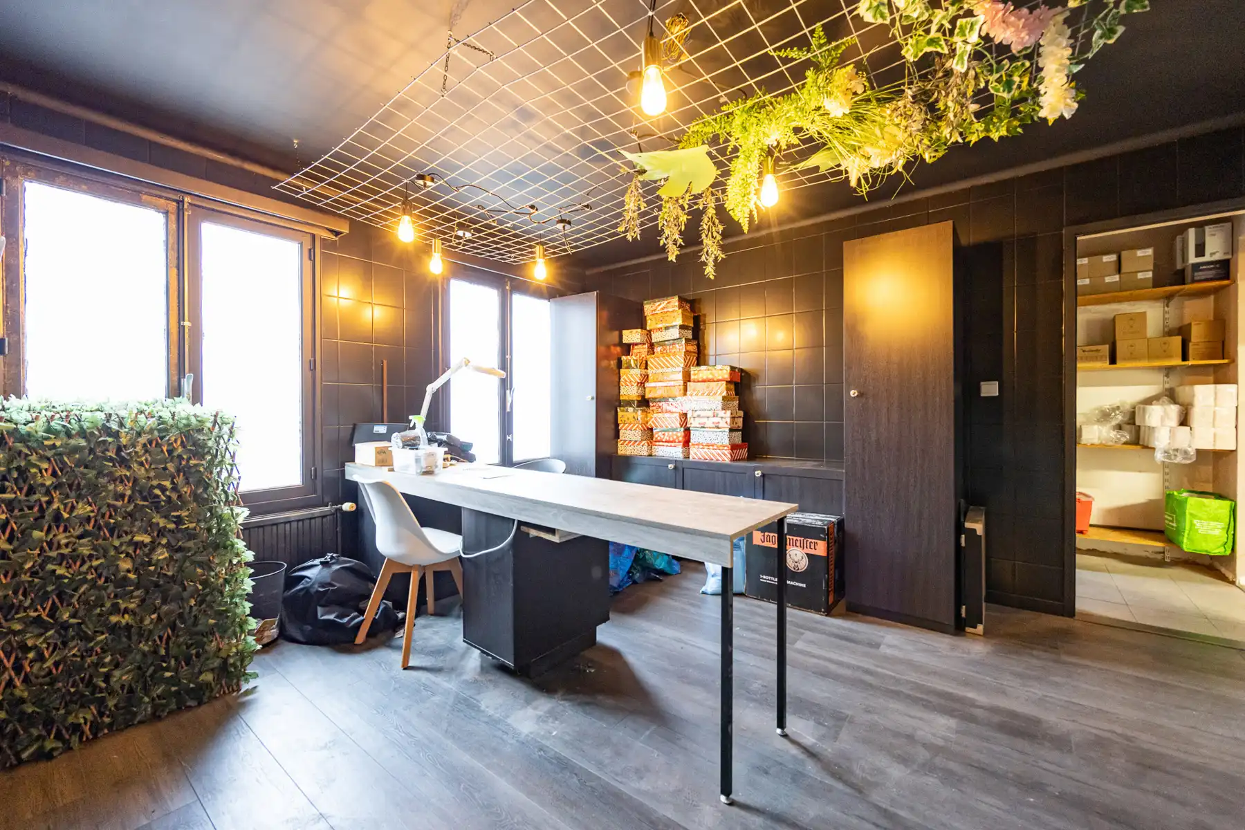 Café Saloed – Instapklaar horecapand met groot terras en ruime bovenverdiepingen foto 23