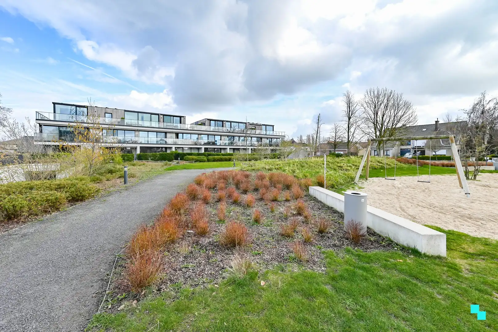 Energieneutraal tweeslaapkamerappartement in groene omgeving te Izegem foto 28