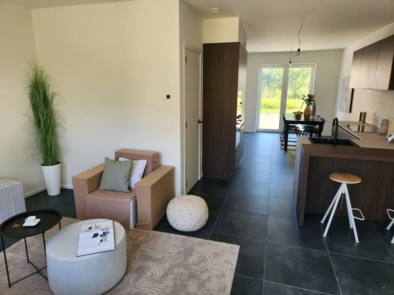 Volledig afgewerkte BEN-woning met 3 slaapkamers foto 2
