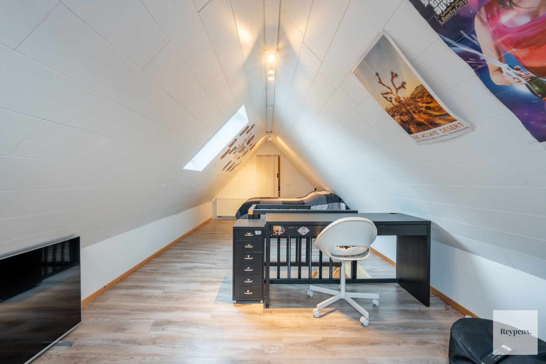 Instapklare starterswoning in het hartje van de stad! foto 18