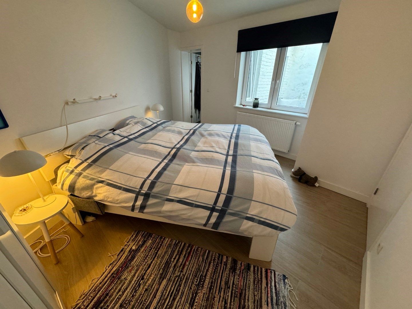 Volledig gerenoveerd appartement met bijhorend handelspand foto 18