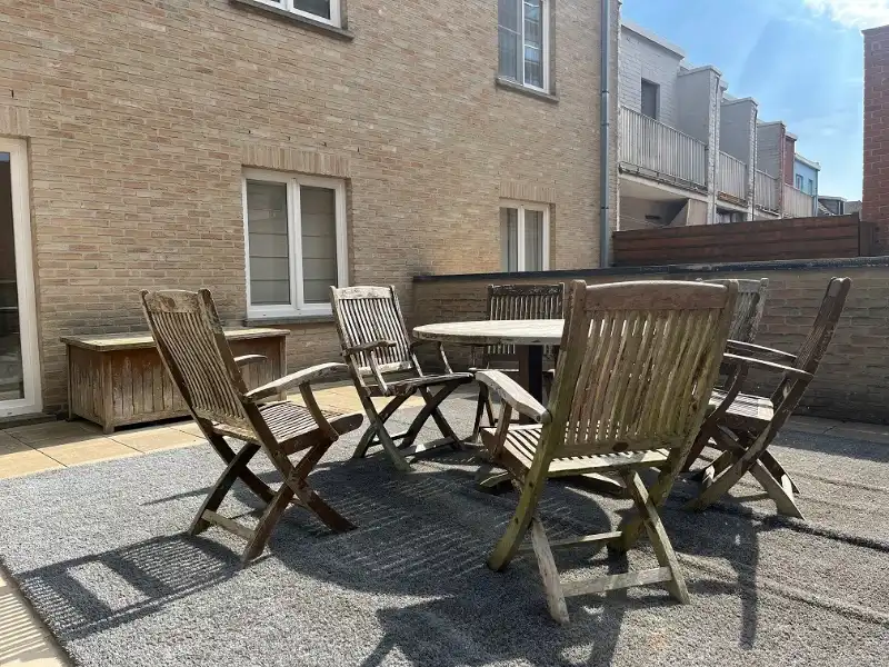 Rustig gelegen appartement met groot terras en open zicht foto 13