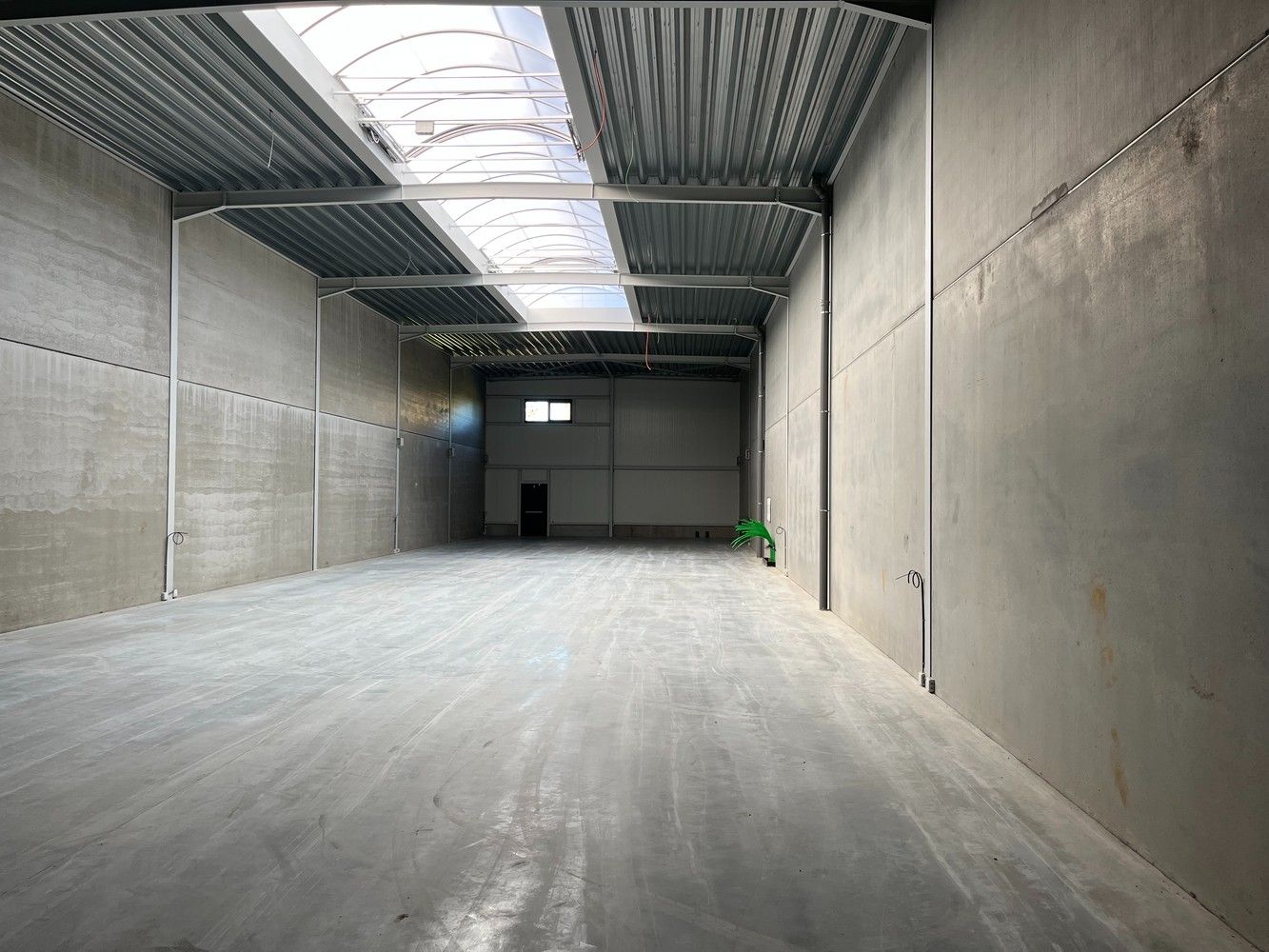 KMO-unit 450m² foto 9