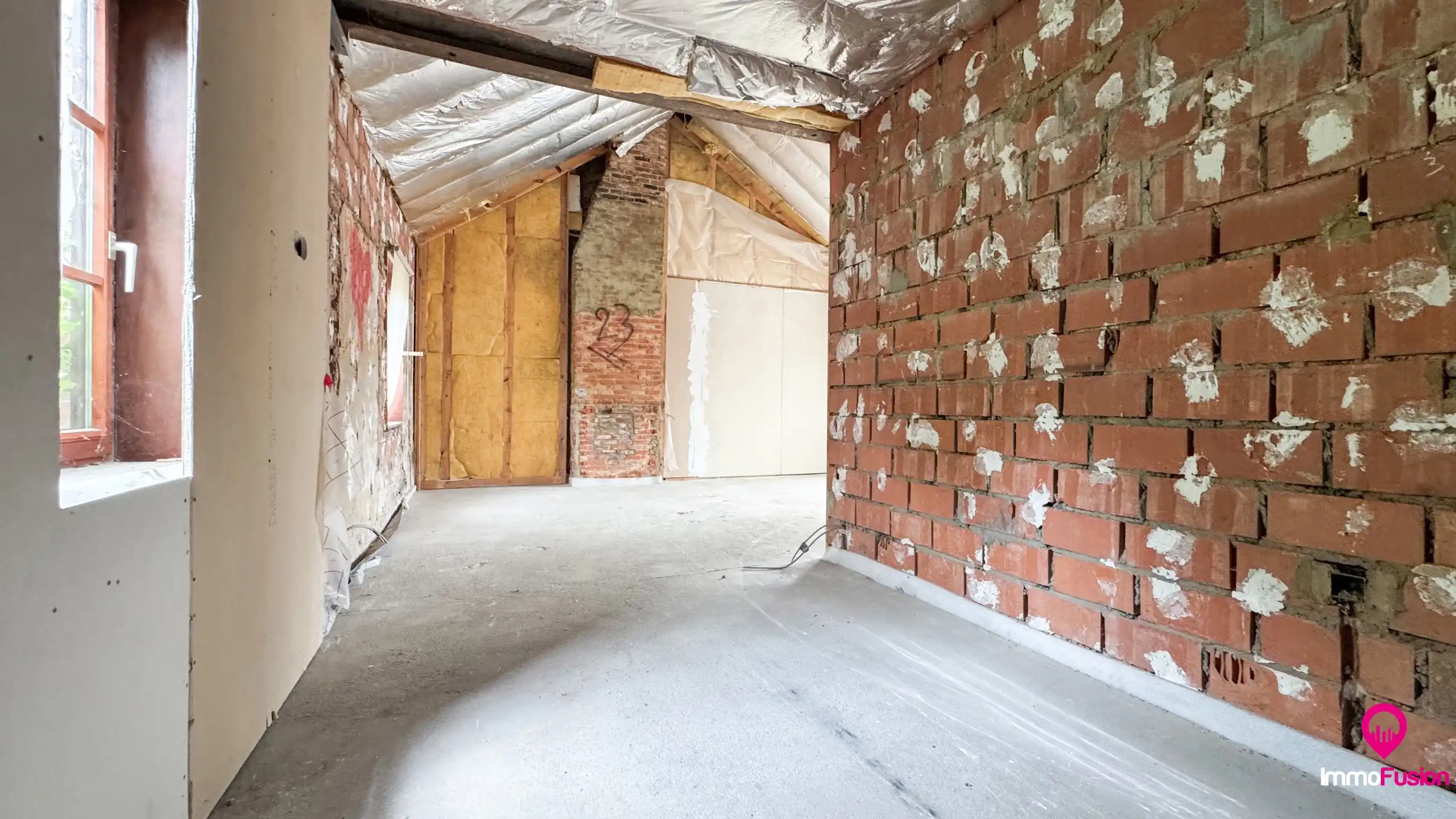 Deels gerenoveerde woning op rustige locatie in Heusden! foto 6