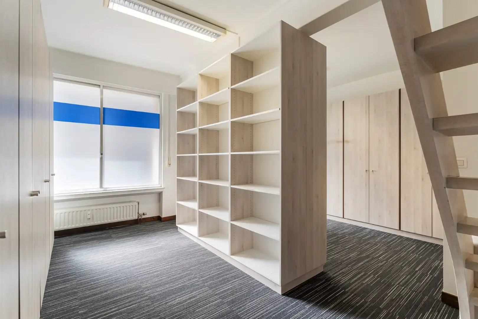 Handelspand op toplocatie, 226m², ruime parkeergelegenheid foto 14