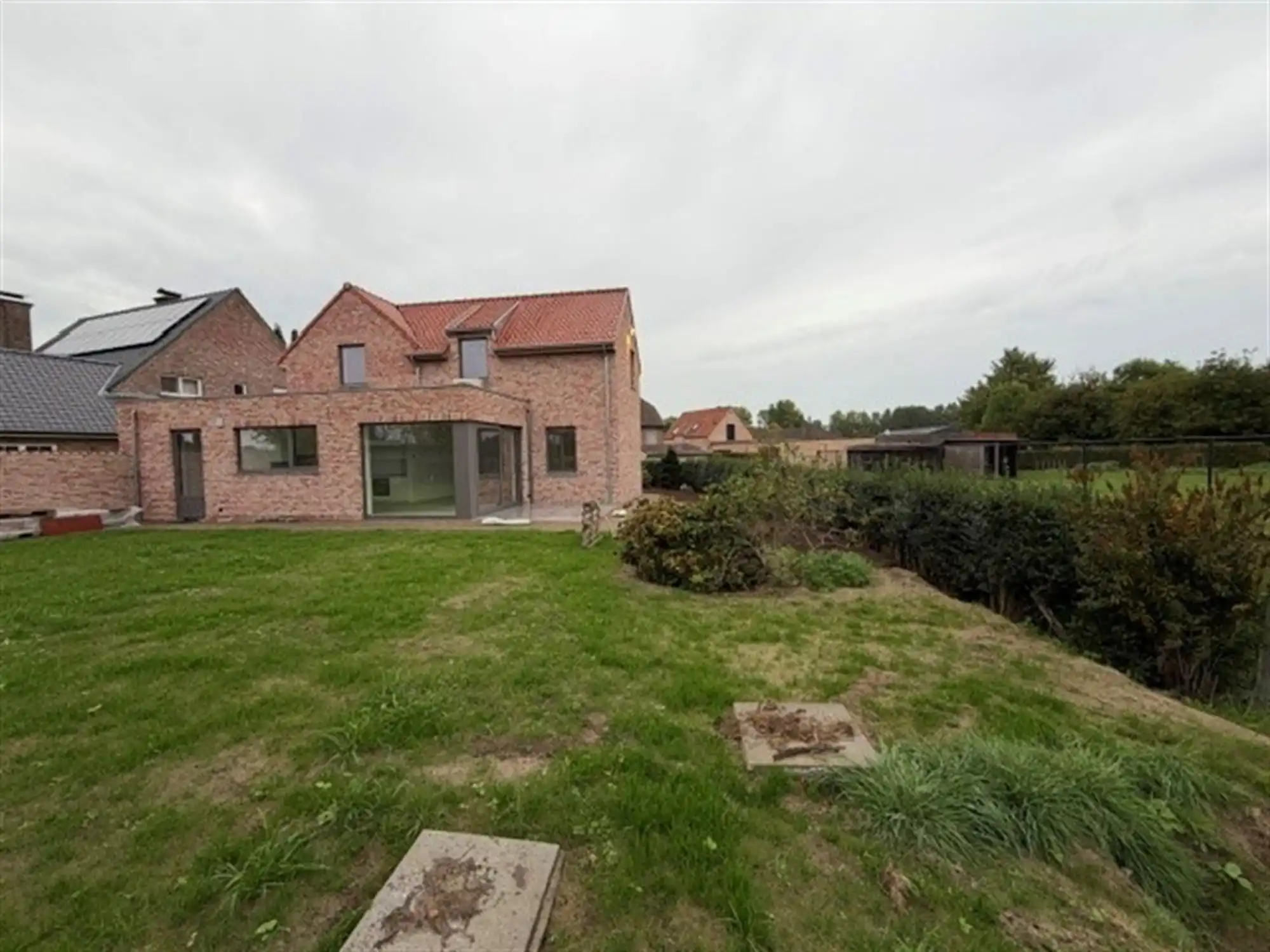 Nieuwbouw met grote tuin en terras. Rustige Ligging foto 3