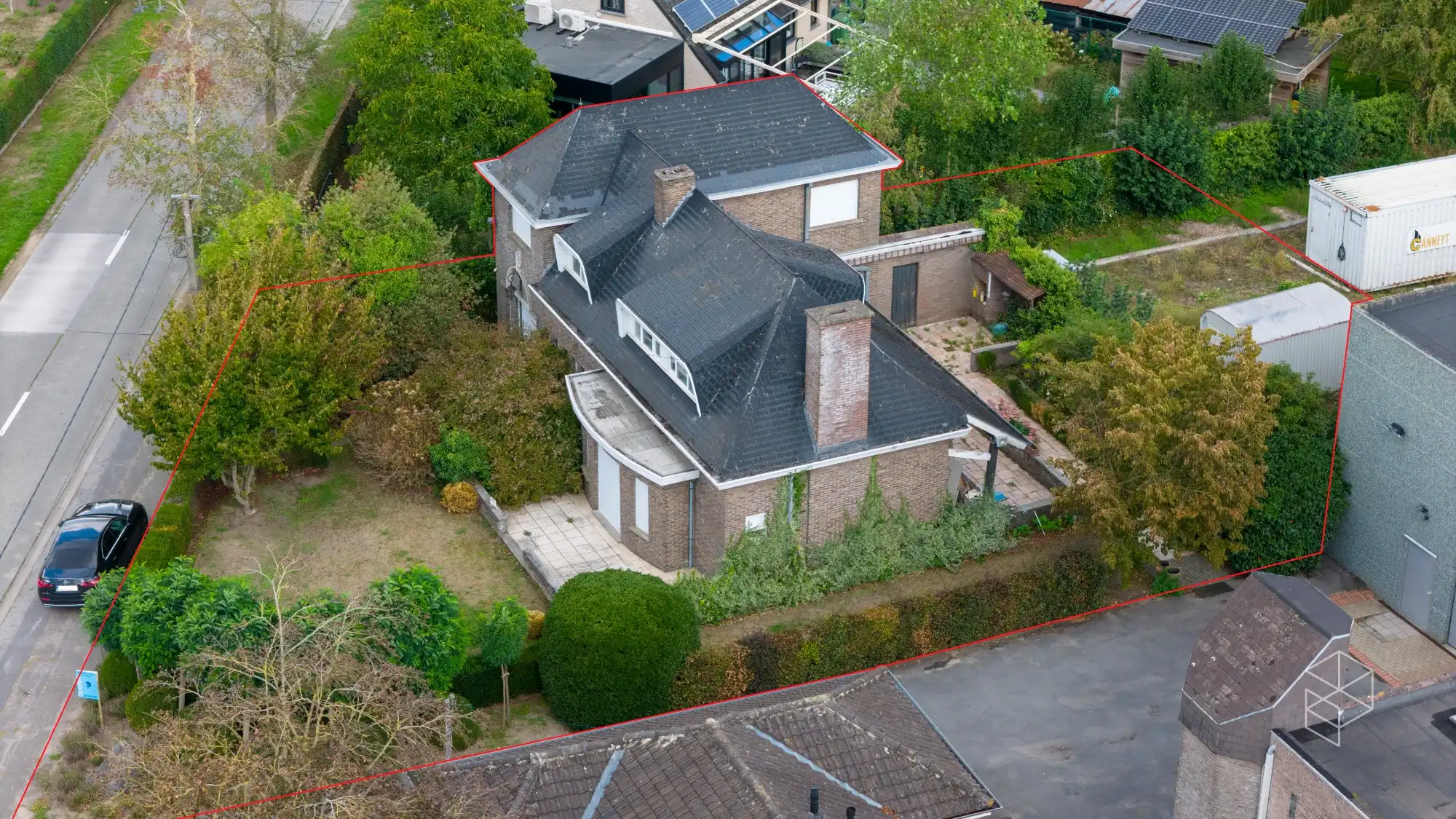 Te renoveren landelijk gelegen charmante woning te Hertsberge foto 2