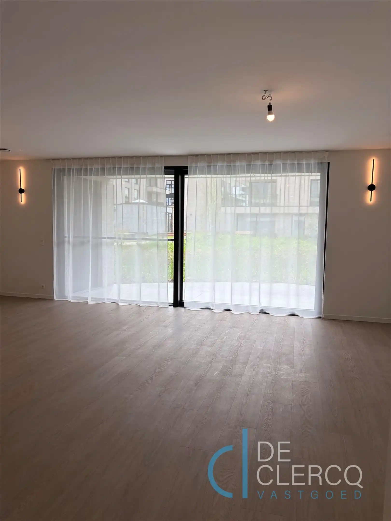 Prachtig nieuwbouwappartement met garage te huur!  foto 2