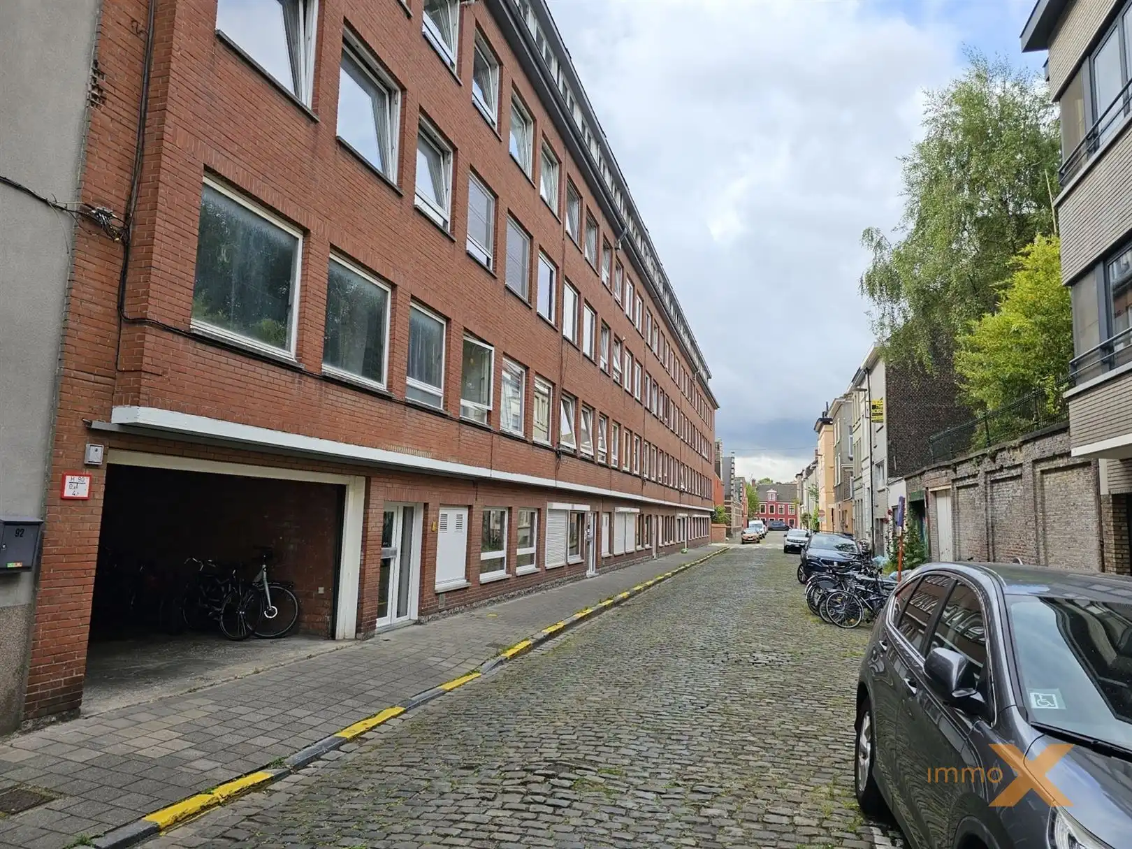 GELIJKVLOERS 1 SLPK APPARTEMENT MET GARAGE foto 17