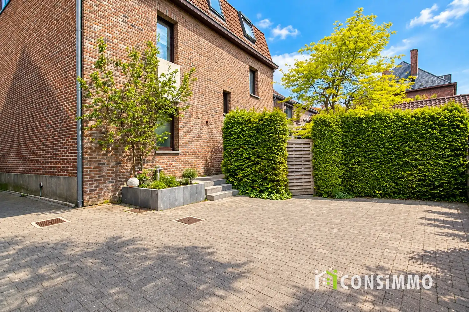 Uitzonderlijke eigendom op 41 are in hartje Opglabbeek – meerdere woningen, ruime bijgebouwen en tal van mogelijkheden! foto 9