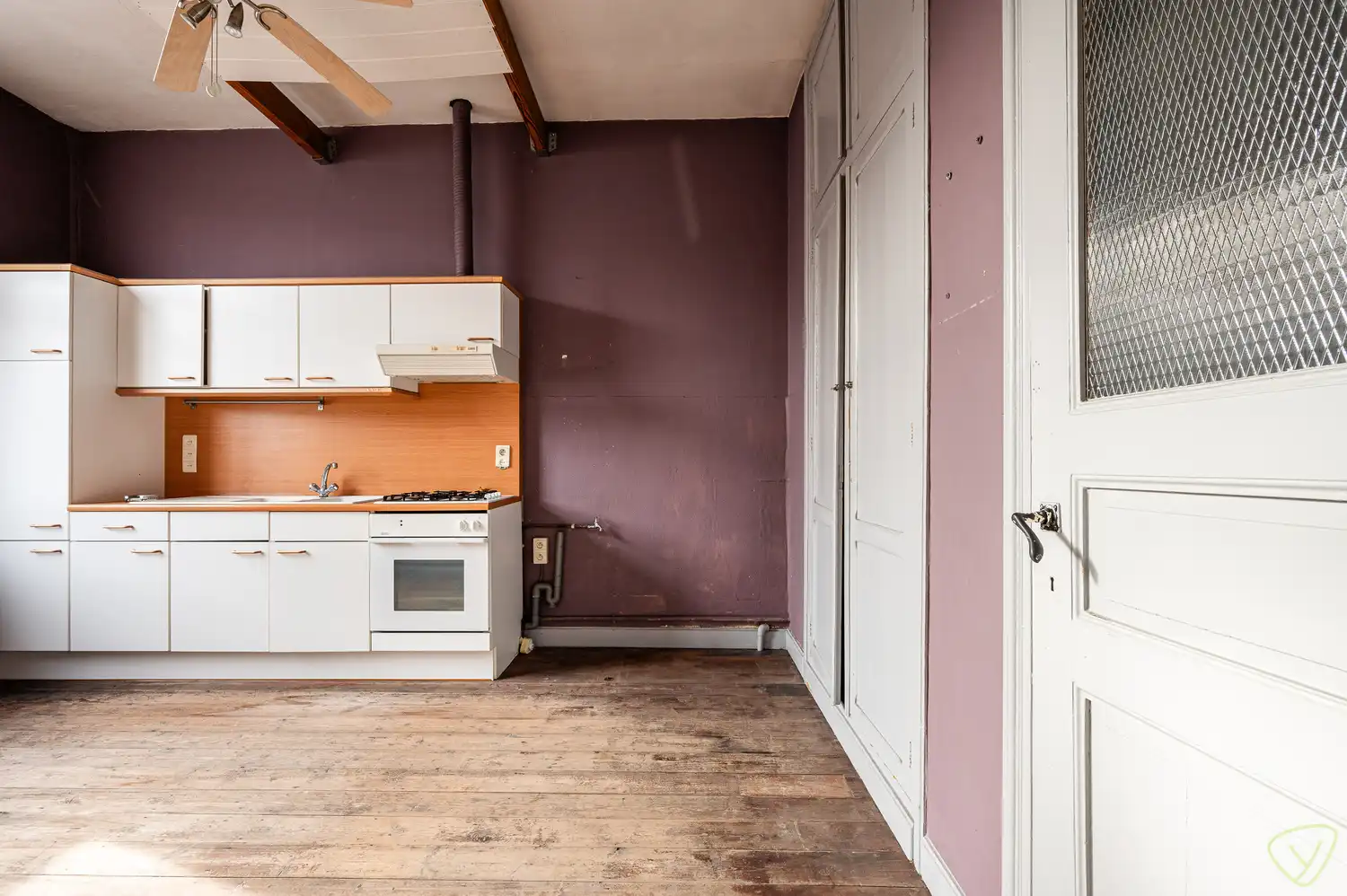 Statige woningen te koop in de Boelare, nabij het Cultuurcentrum. foto 17