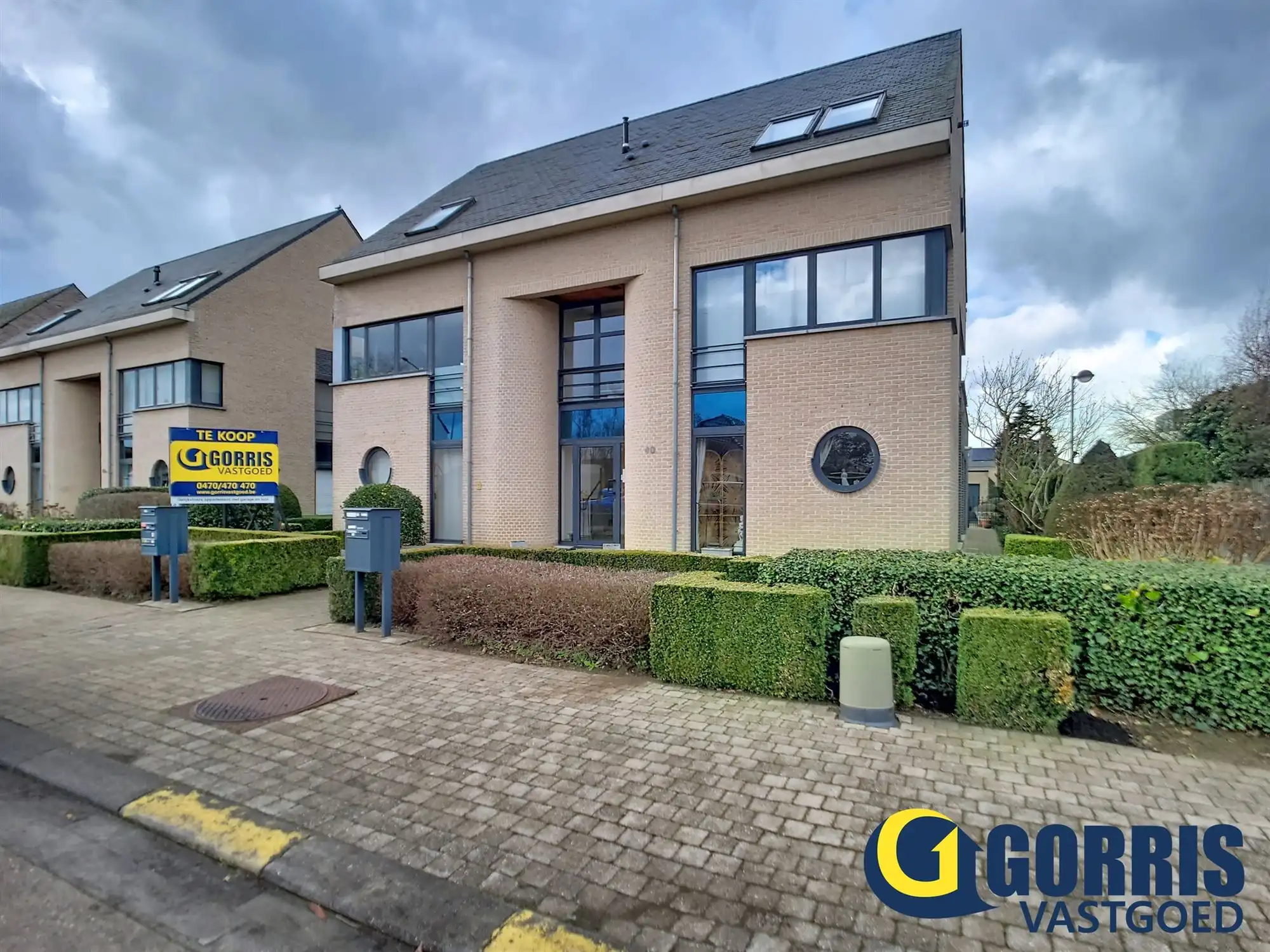 Gelijkvloers appartement met tuin en garage in het centrum van Heist-op-den-Berg foto 2