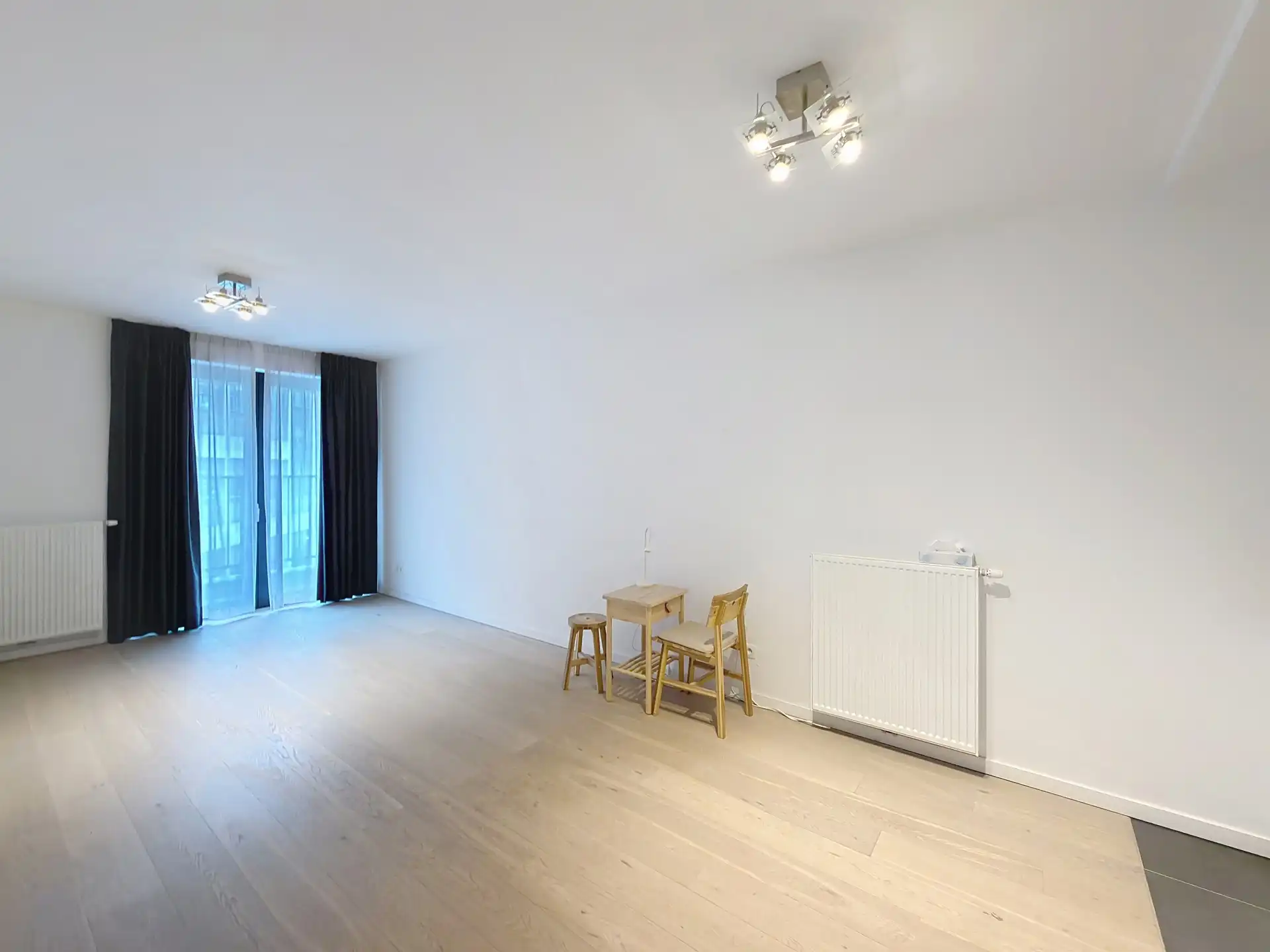 Europese wijk - Appartement met 1 slaapkamer  foto 2