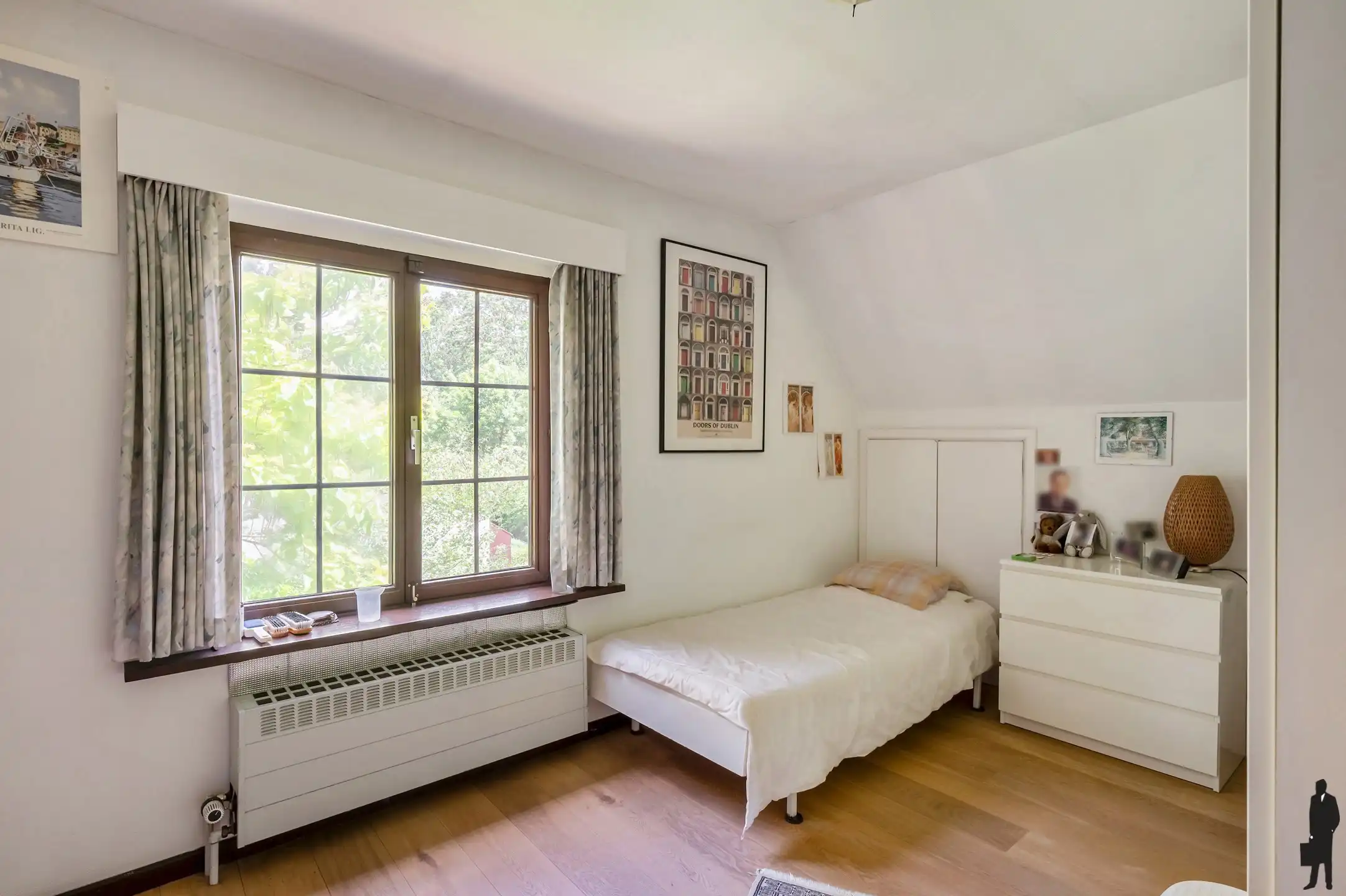 Zeer rustig gelegen villa op prachtig perceel van ca. 1594m² foto 18