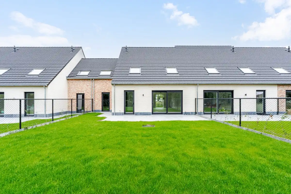 Nouvelles maisons à Estaimbourg sur une location adaptée aux enfants foto 26