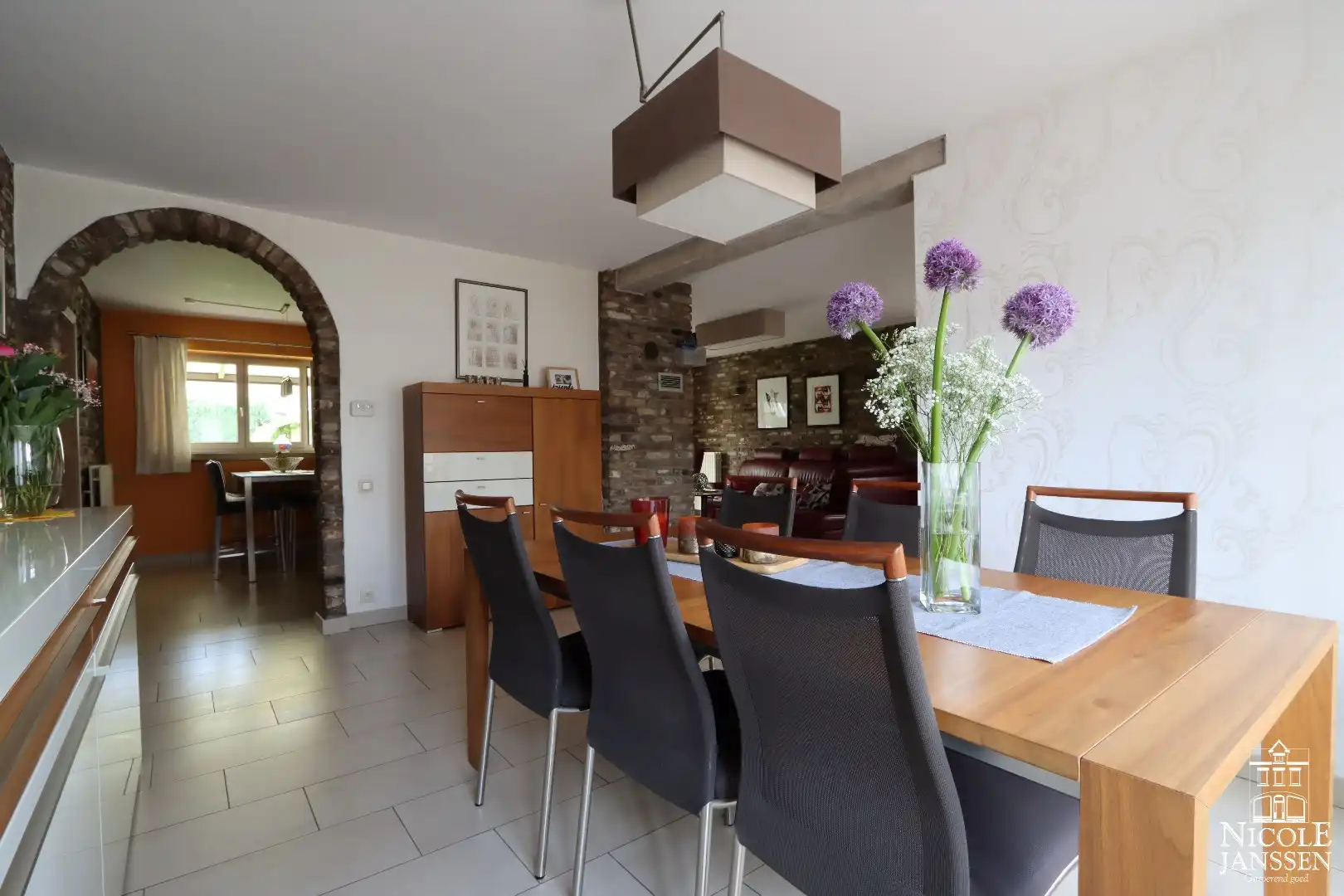 Energiezuinige instapklare woning met garage en tuin foto 8