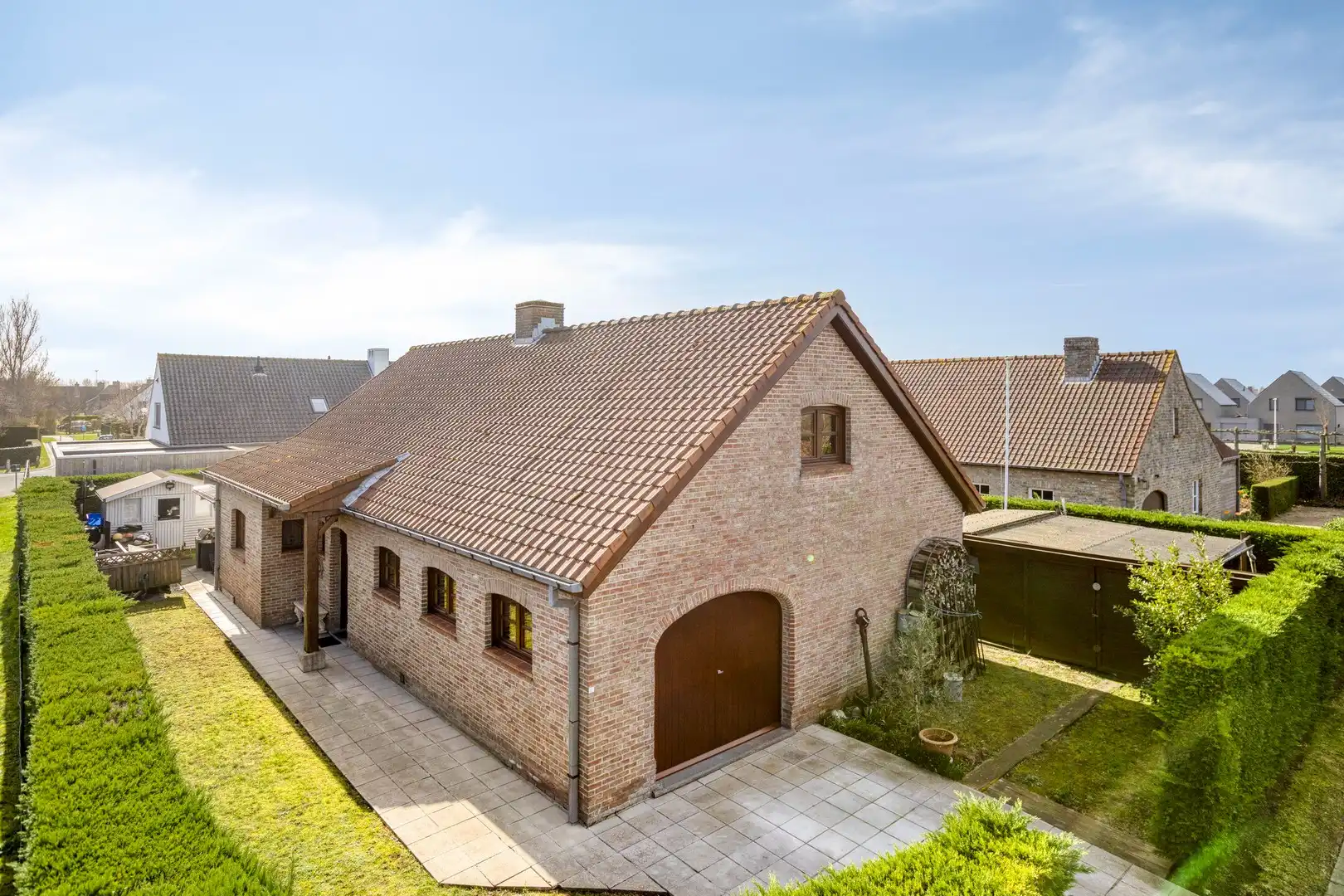 Alleenstaande woning in een doodlopende straat in een residentiële wijk! foto 26