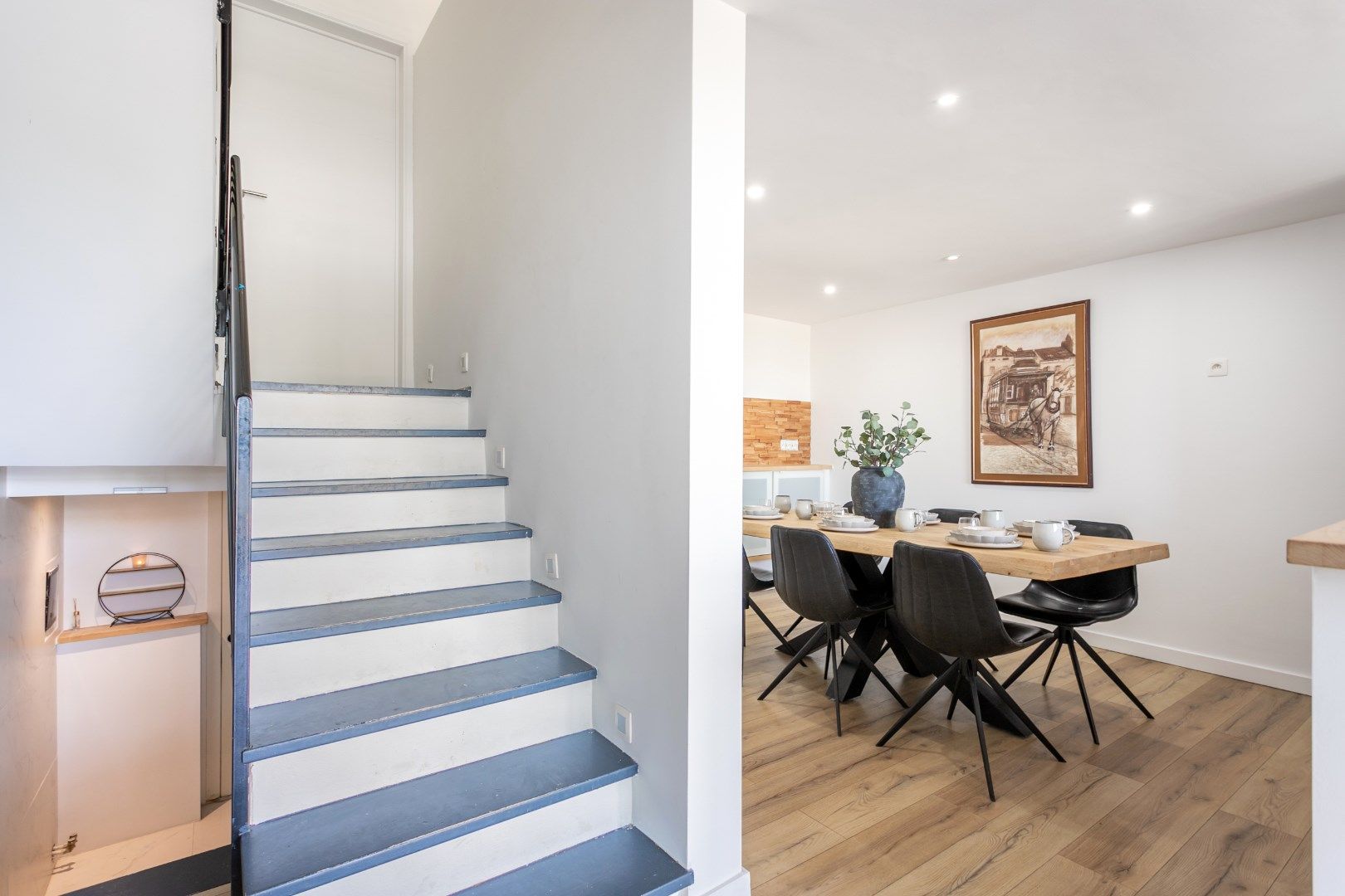 Ruime en energiezuinige (EPC A) woning met 5 slaapkamers, bureau, garage en tuin foto 6